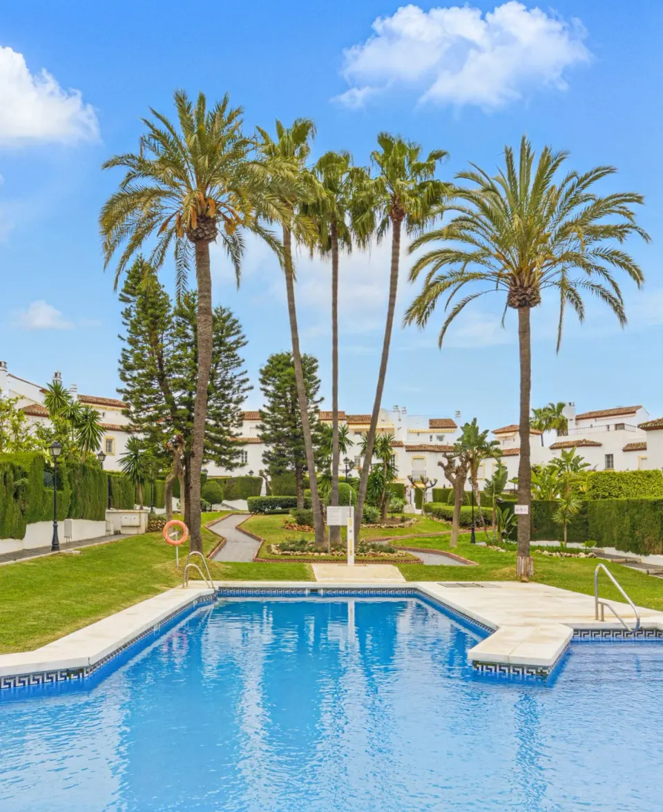 Bel-Air — Adosado en Estepona