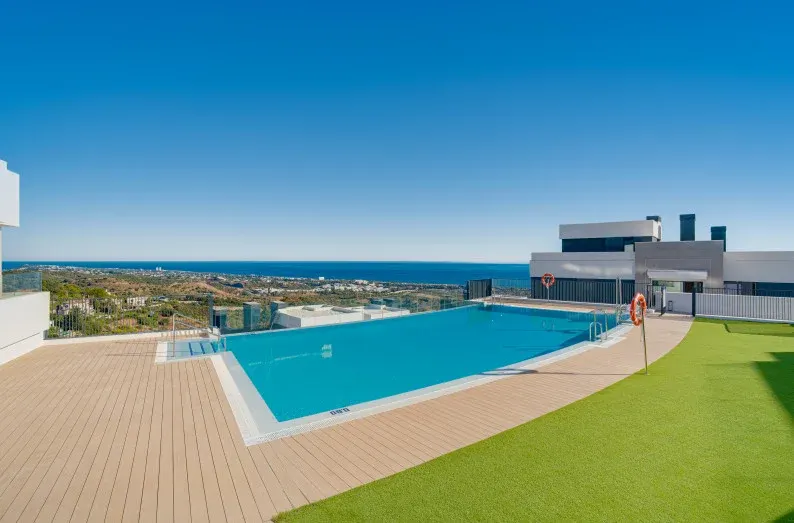 Medblue — Apartamento en Los Altos de los Monteros