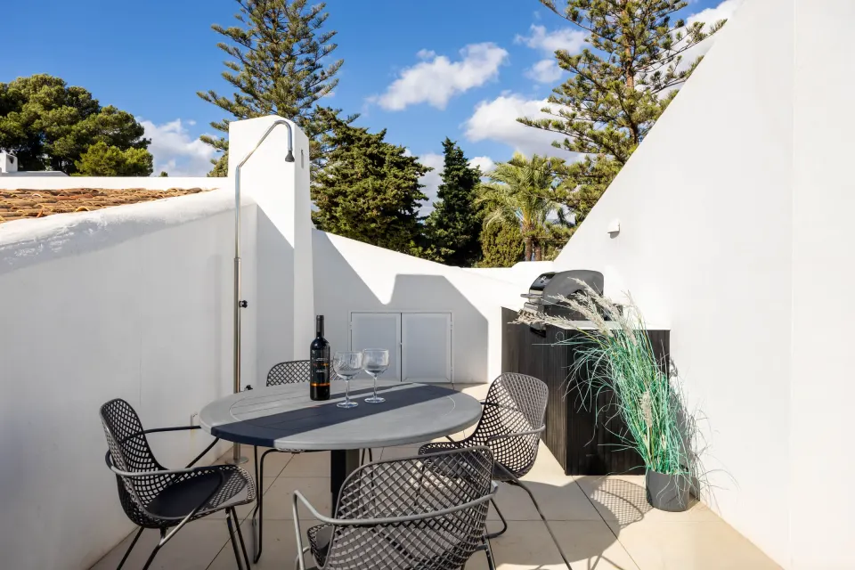 Lirea — Apartamento en Nueva Andalucía