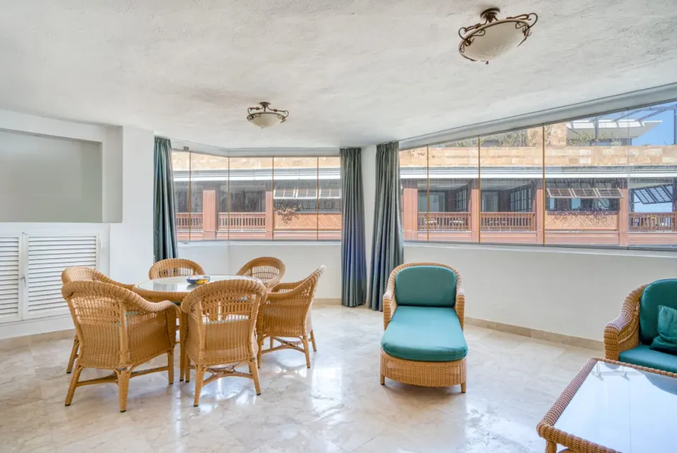 La Herradura — Apartamento en Puerto Banús