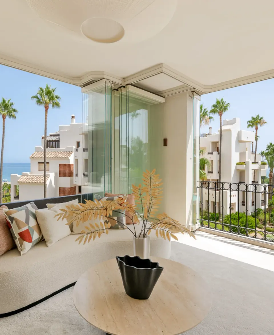 Bahía del Velerín — Apartamento en Estepona
