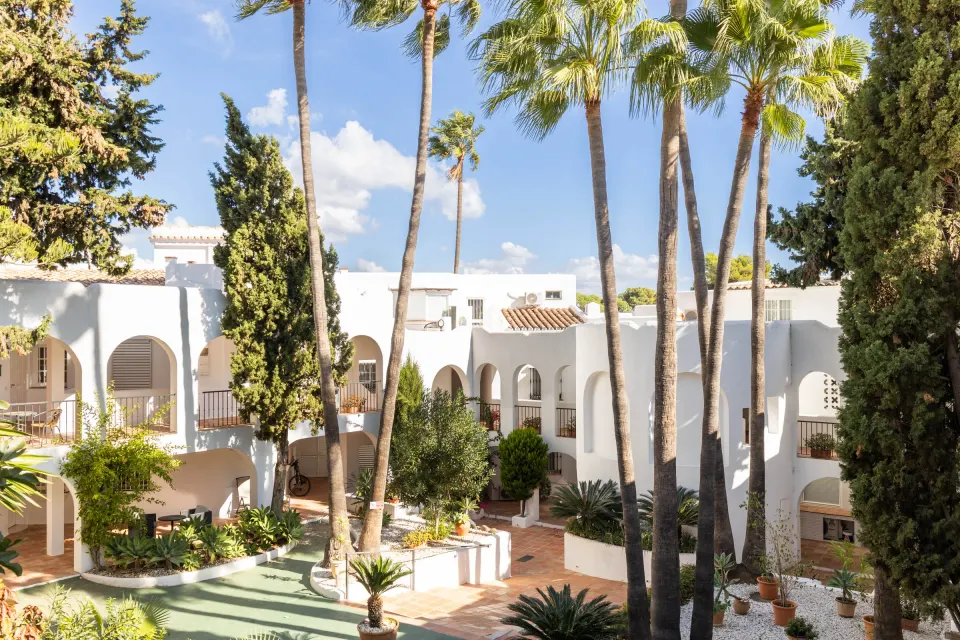 Lirea — Apartamento en Nueva Andalucía