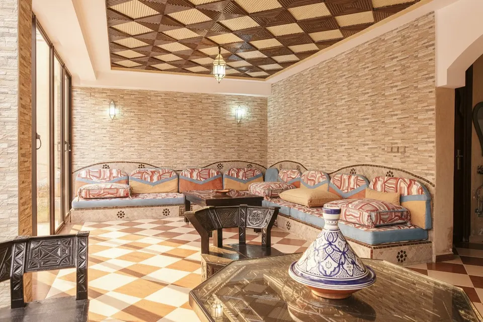 Riad con piscina interior cerca de la Medina, Marrakech