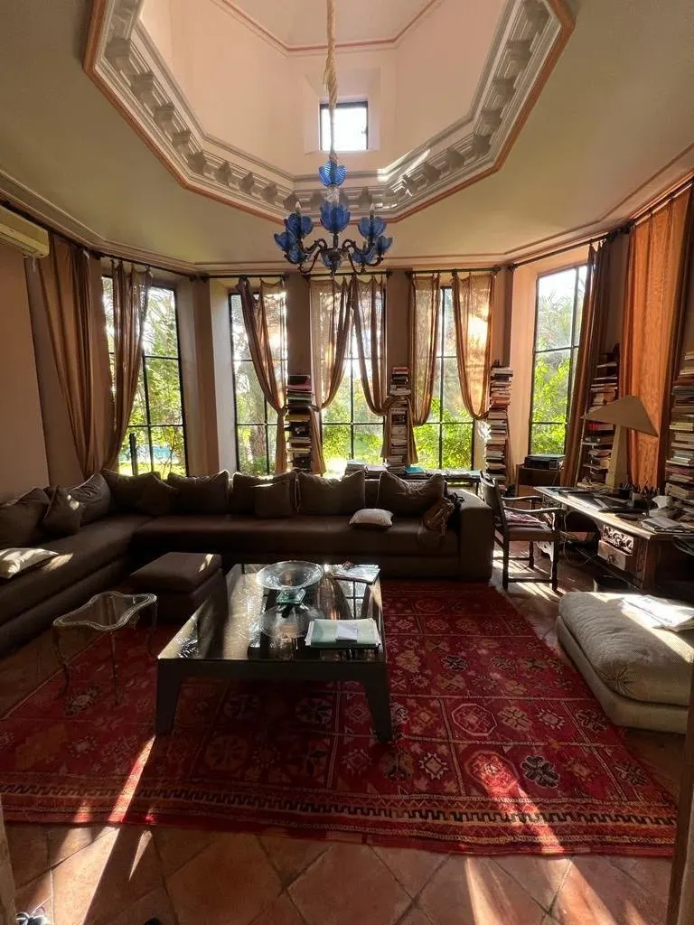Villa con piscina y jardín de palmeras, Marrakech