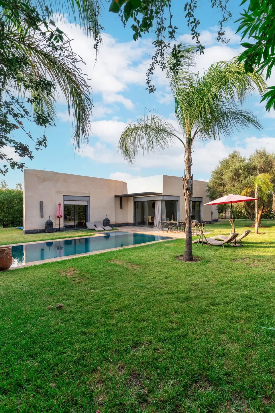 Villa con piscina privada climatizada en una residencia cerrada, Route de Fès, Marrakech