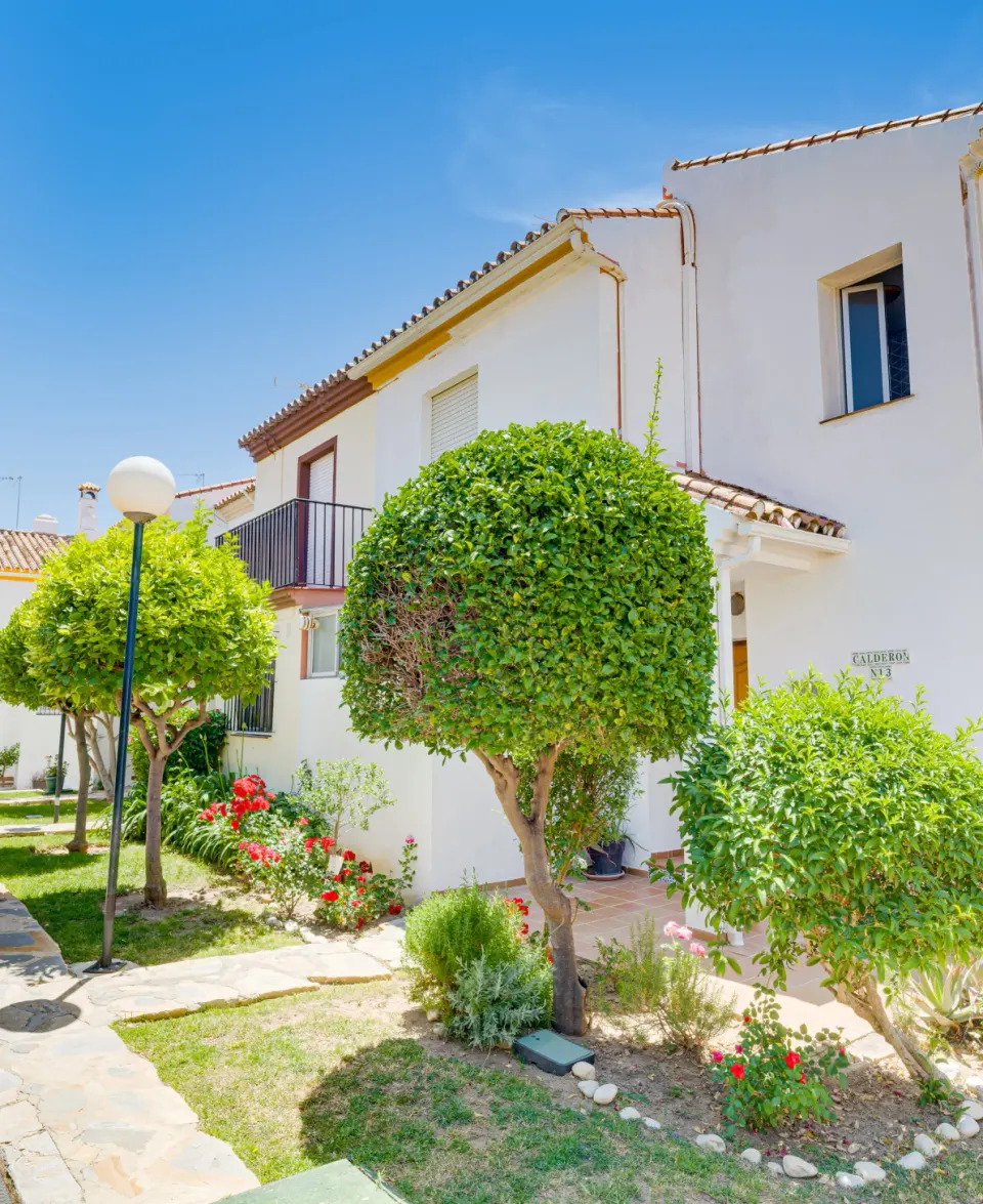 Nueva Atalaya — Adosado en Estepona
