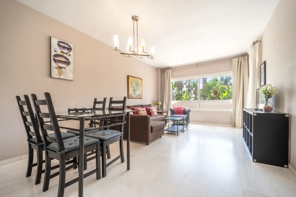 Playa Rocío — Apartamento en Marbella