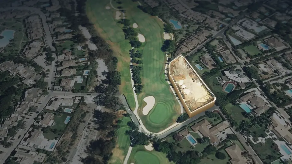 Parcela en primera línea de golf con proyecto de villa, Guadalmina Baja