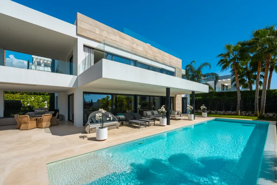 Los Olivos 14 — Villa en Nueva Andalucía