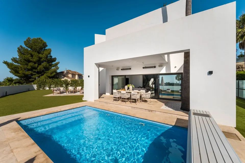Villa Solara — Villa en Atalaya Fairways